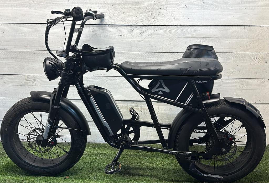 A-Spadz V8 Cavet Fatbike - Refurbished tweedehands fiets - Detail 2