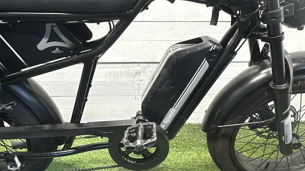 A-Spadz V8 Cavet Fatbike - Refurbished tweedehands fiets - Detail 3