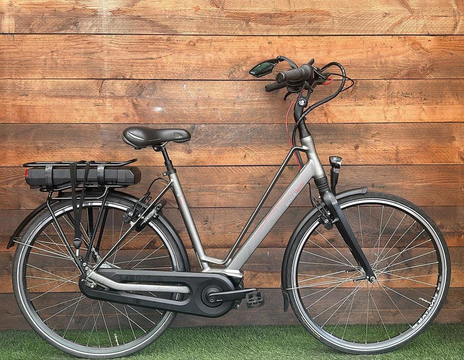 Batavus Bryte E-bike remis à neuf 8v 28 pouces 54cm