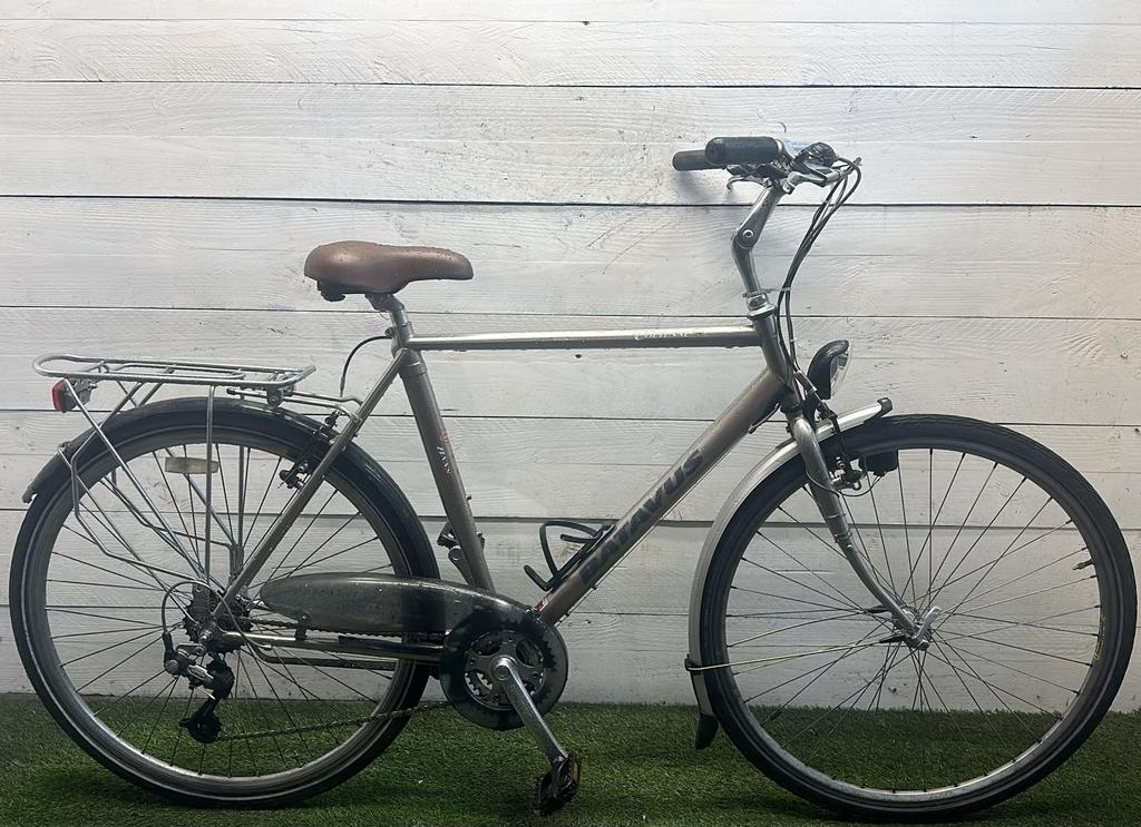 Batavus Cheyenne - Vergrote foto