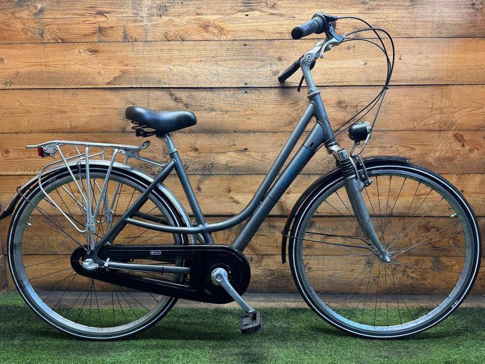 Cumberland District 3v 28inch 48cm