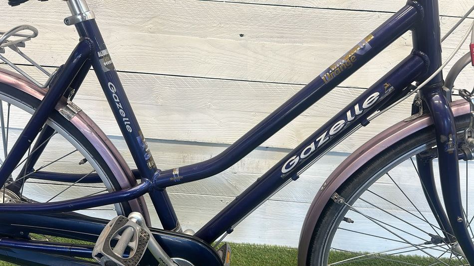 Gazelle Orange