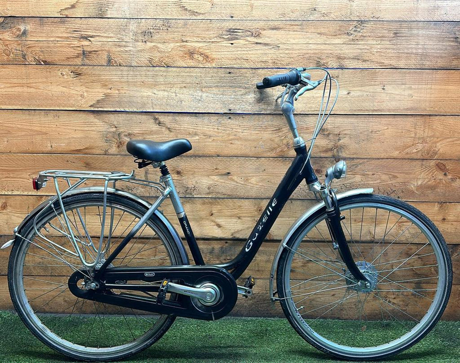 Gazelle Orange 7v 28inch 50cm