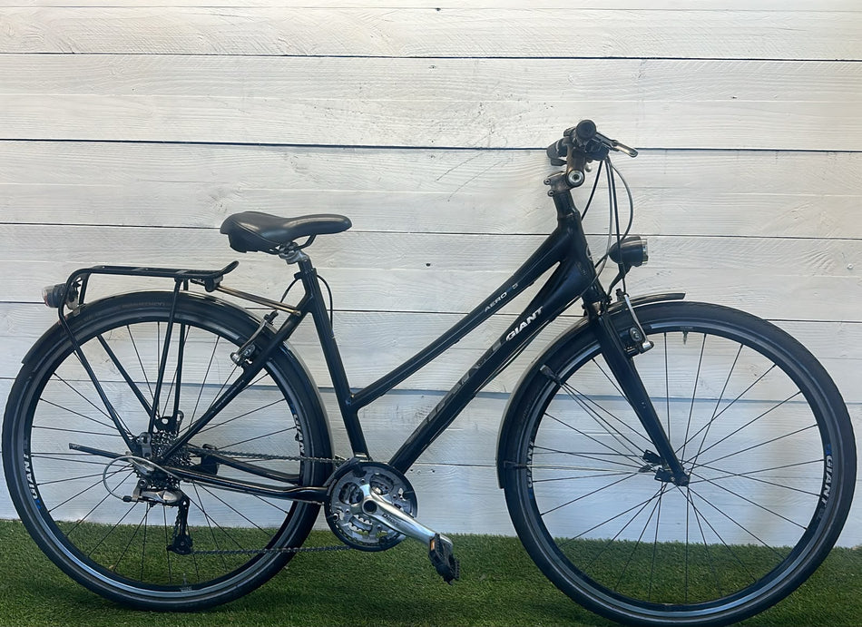Giant Aero 3