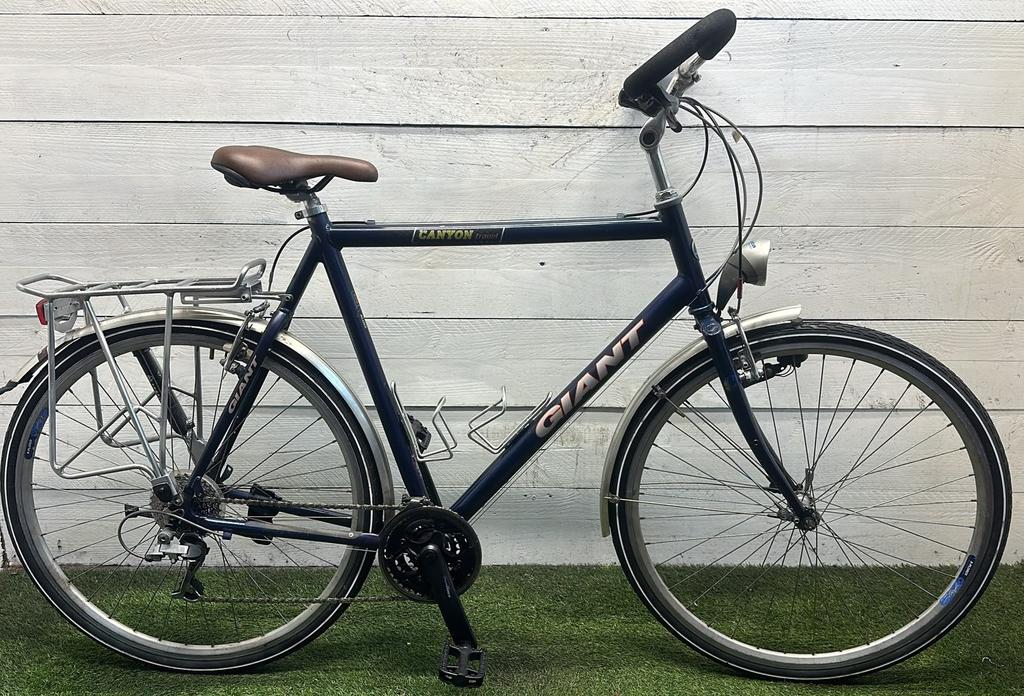 Giant Canyon Travel - Vergrote foto