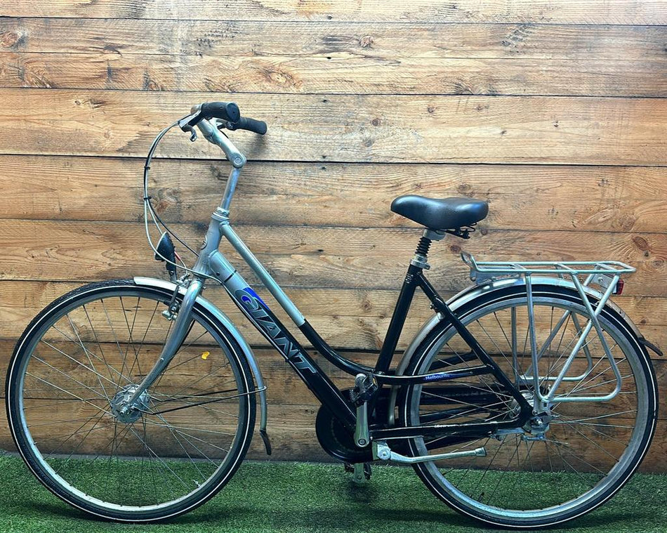 Giant Melbourne 7v 28inch 50cm