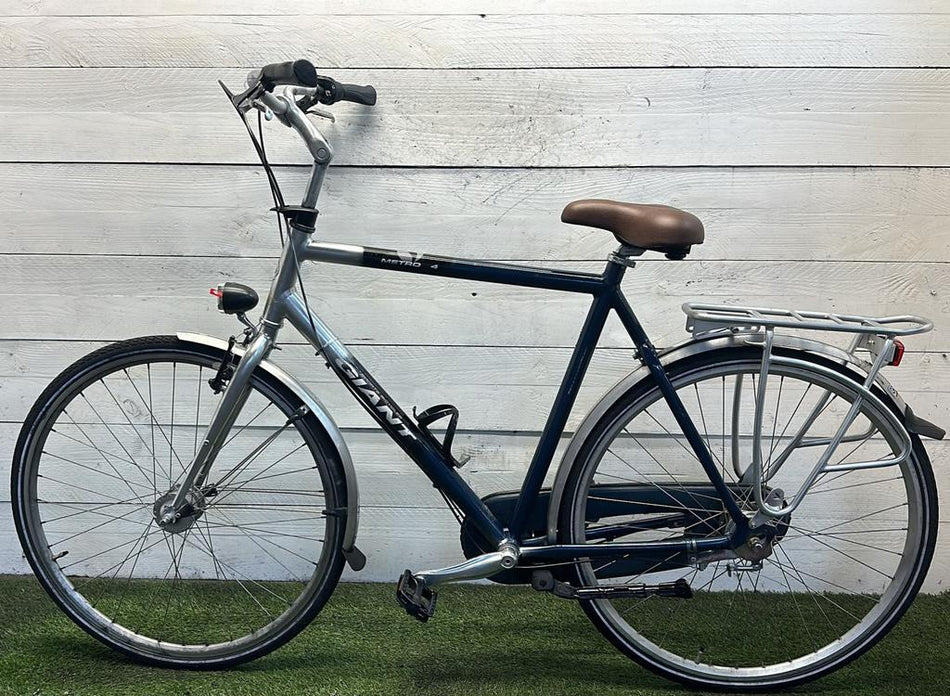 Giant Metro CS4