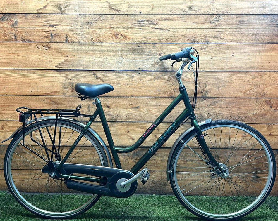 Giant New Century 7v 28inch 57cm