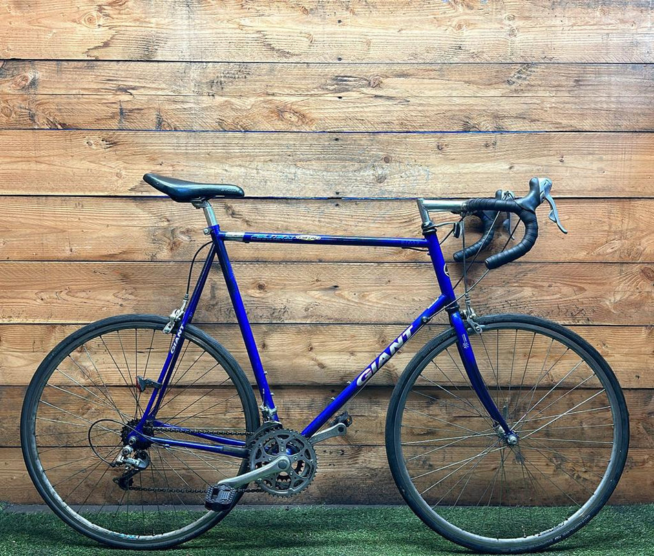 Giant Peloton 18v 28inch 68cm