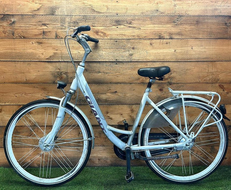 Giant Ultimo 7v 28inch 50cm