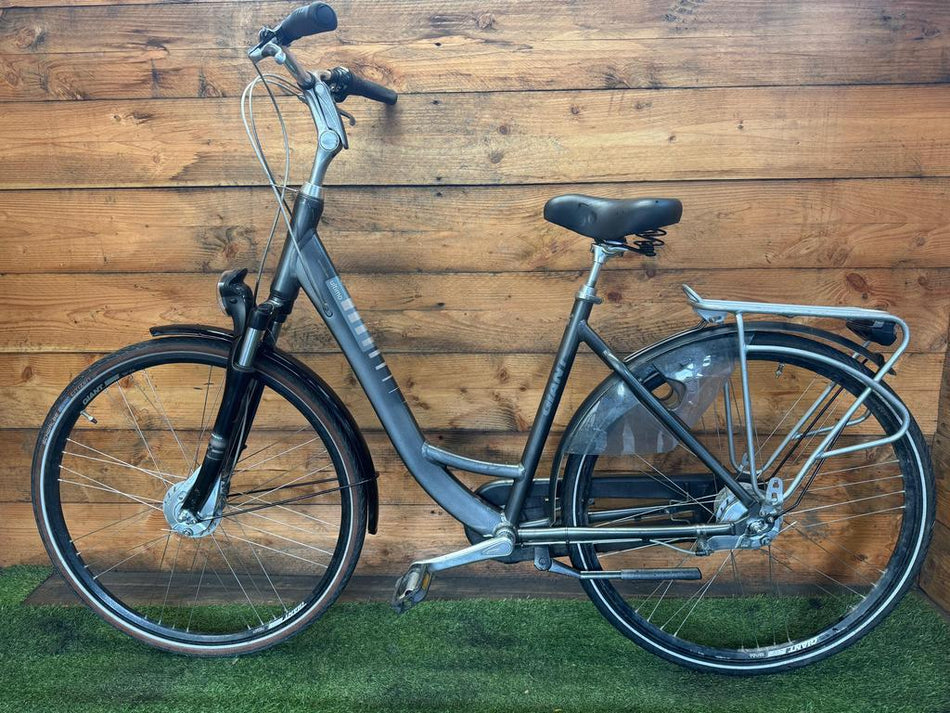 Giant Ultimo 7v 28inch 50cm