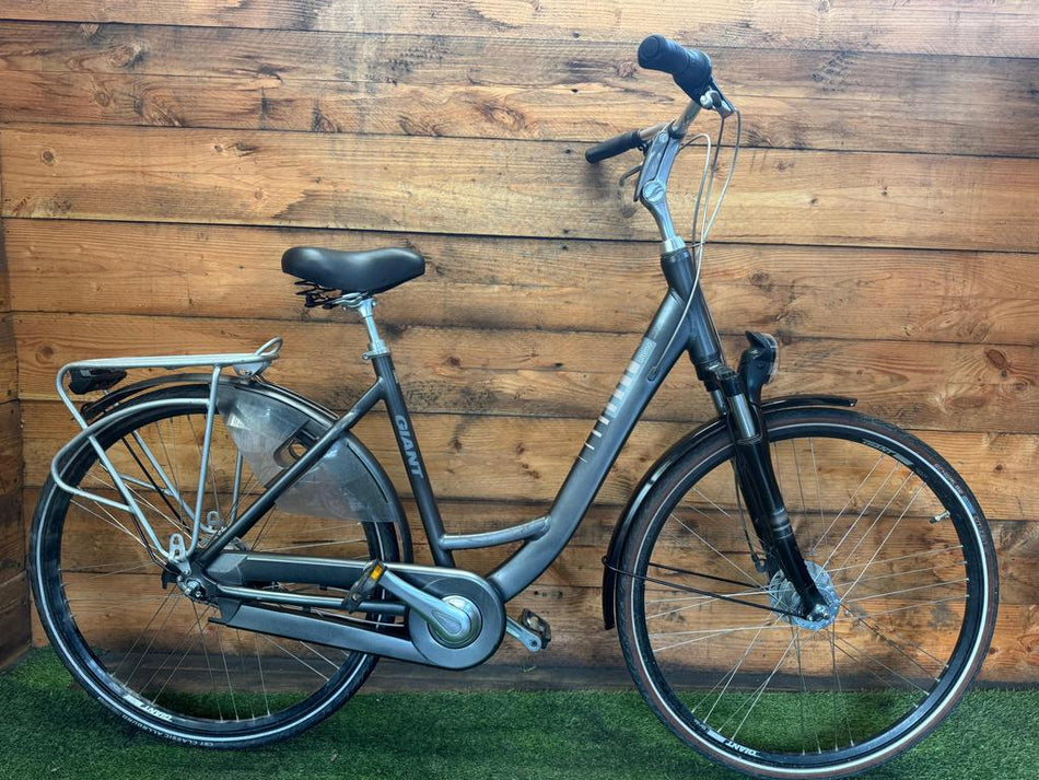 Giant Ultimo 7v 28inch 50cm