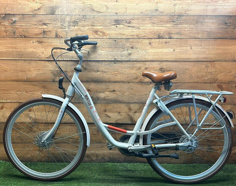 Montego Liberty 8v 28inch 53cm