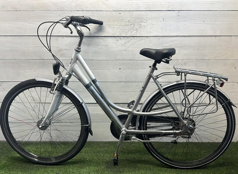On the Road Damesfiets – Refurbished Tweedehands Fiets Cheapassbikes