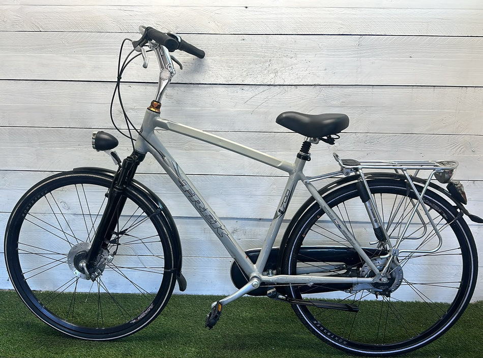 Trek L700