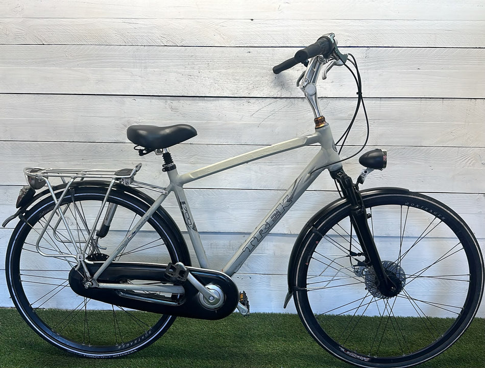 Trek L700