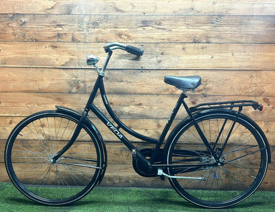 Veda Grandma 28inch 57cm